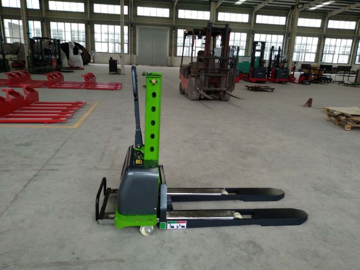 Carretó elevador de càrrega automàtica de 500 kg de nova arribada